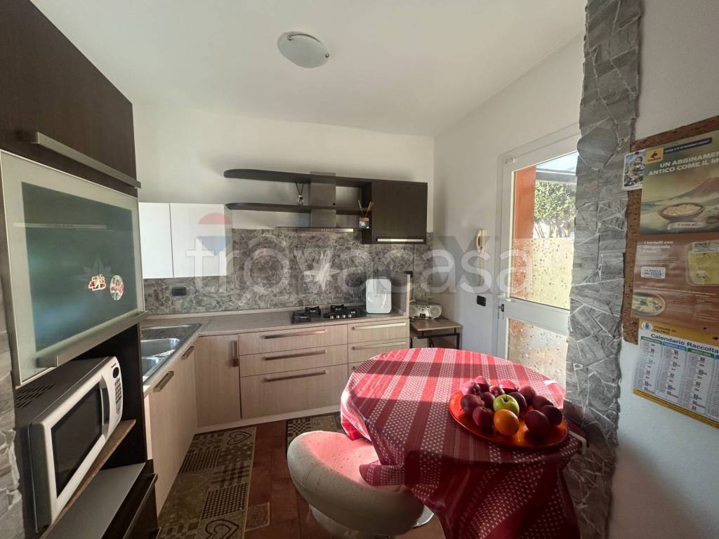 appartamento in vendita a Saltrio