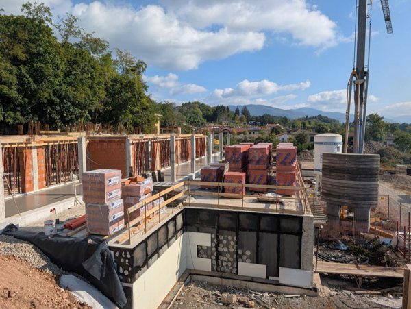 appartamento in vendita a Saltrio