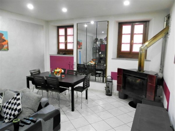 appartamento in vendita a Samarate