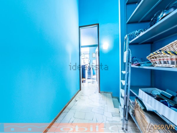 negozio in vendita a Samarate