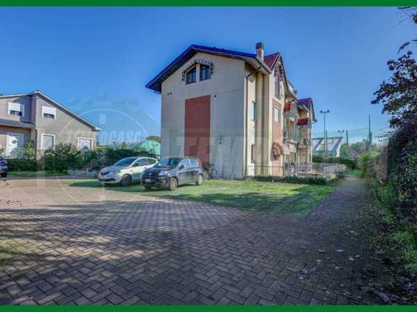 appartamento in vendita a Samarate