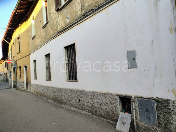appartamento in vendita a Samarate
