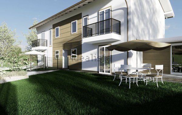 casa indipendente in vendita a Samarate