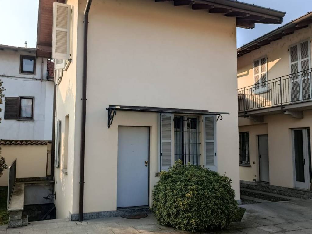 appartamento in vendita a Samarate