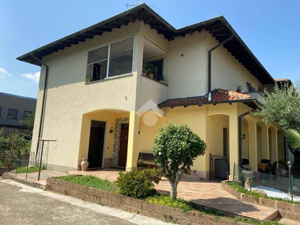 appartamento in vendita a Samarate