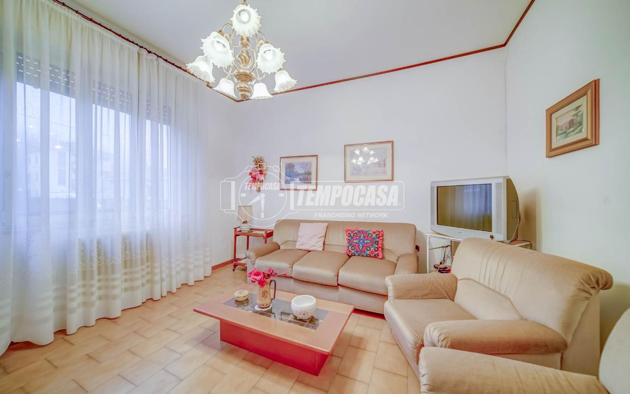 appartamento in vendita a Samarate
