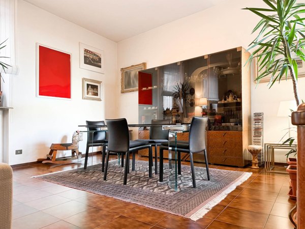 casa indipendente in vendita a Samarate