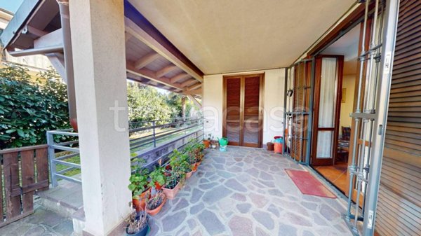 casa indipendente in vendita a Samarate