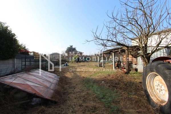 terreno edificabile in vendita a Samarate