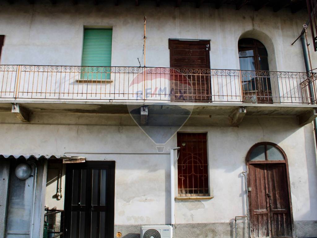 appartamento in vendita a Samarate