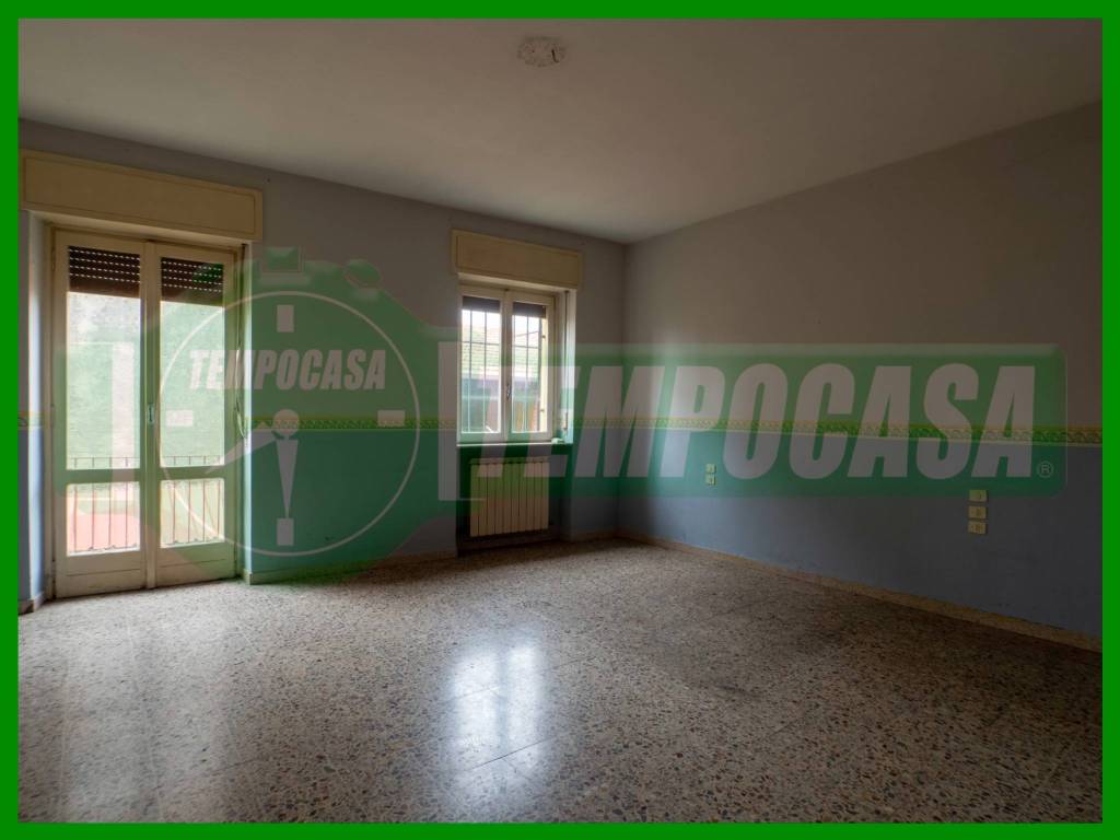 casa indipendente in vendita a Samarate