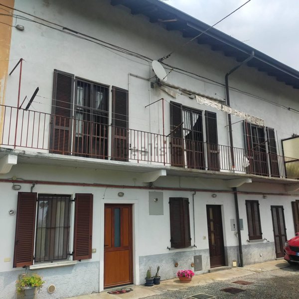 appartamento in vendita a Samarate