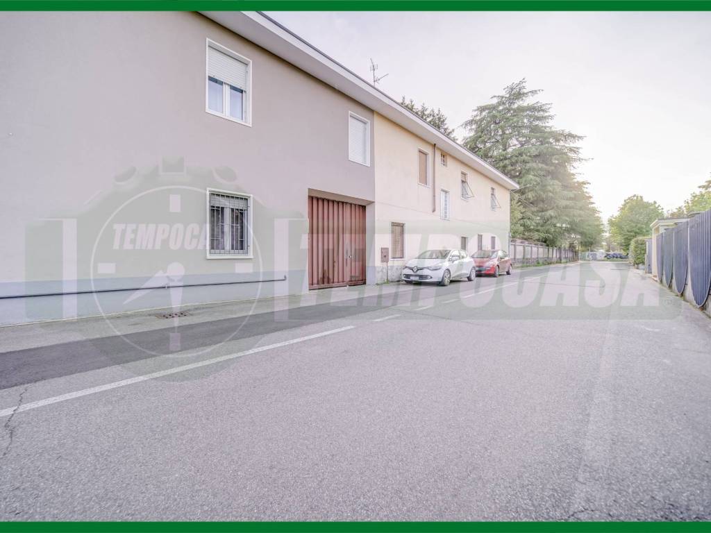 appartamento in vendita a Samarate