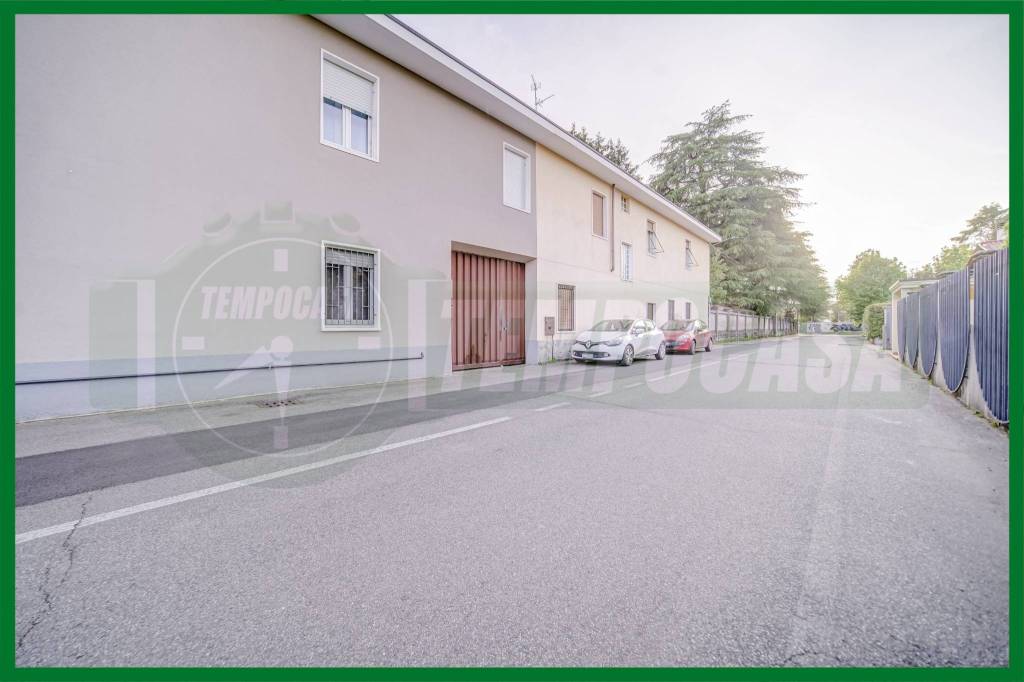 appartamento in vendita a Samarate