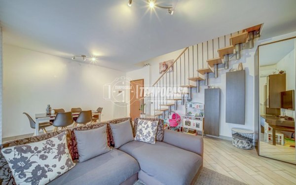 appartamento in vendita a Samarate