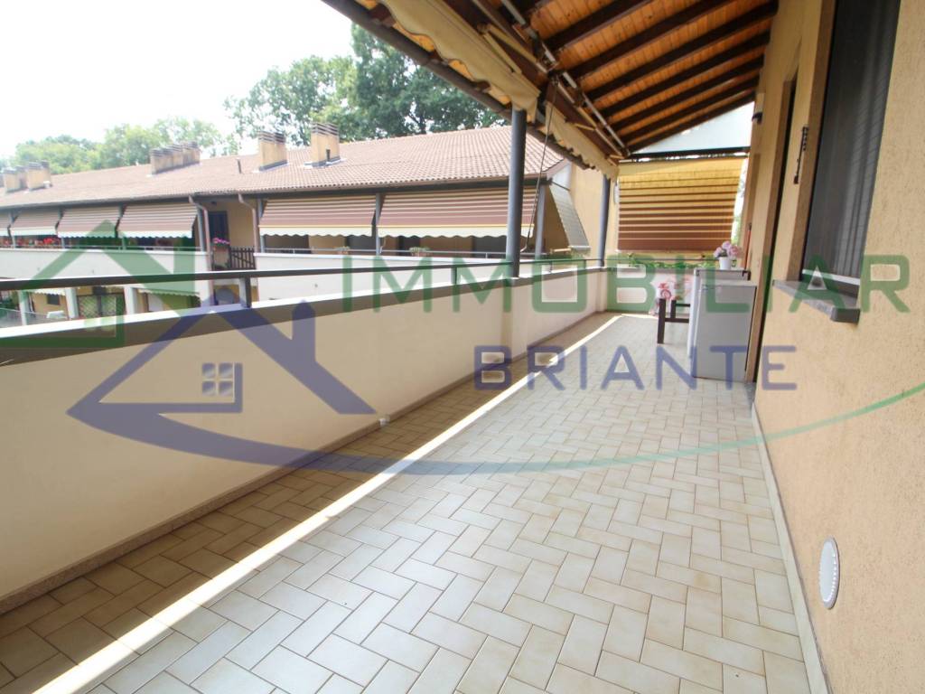 appartamento in vendita a Samarate in zona Cascina Costa