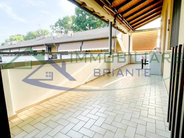 appartamento in vendita a Samarate in zona Cascina Costa