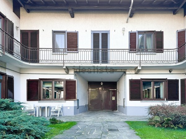 appartamento in vendita a Samarate