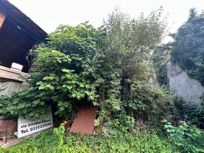 casa indipendente in vendita a Samarate