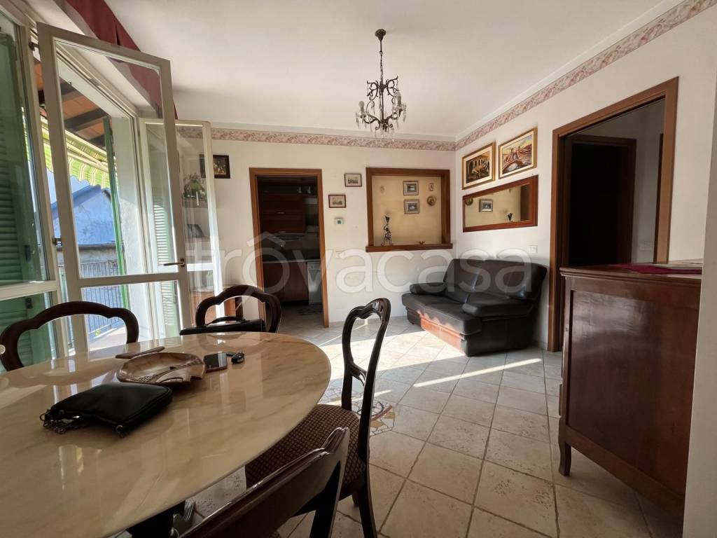 appartamento in vendita a Samarate