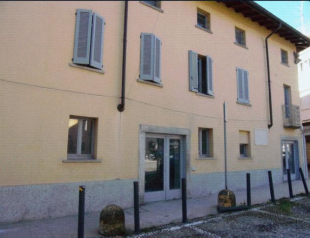 appartamento in vendita a Samarate