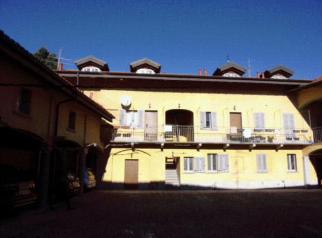 appartamento in vendita a Samarate