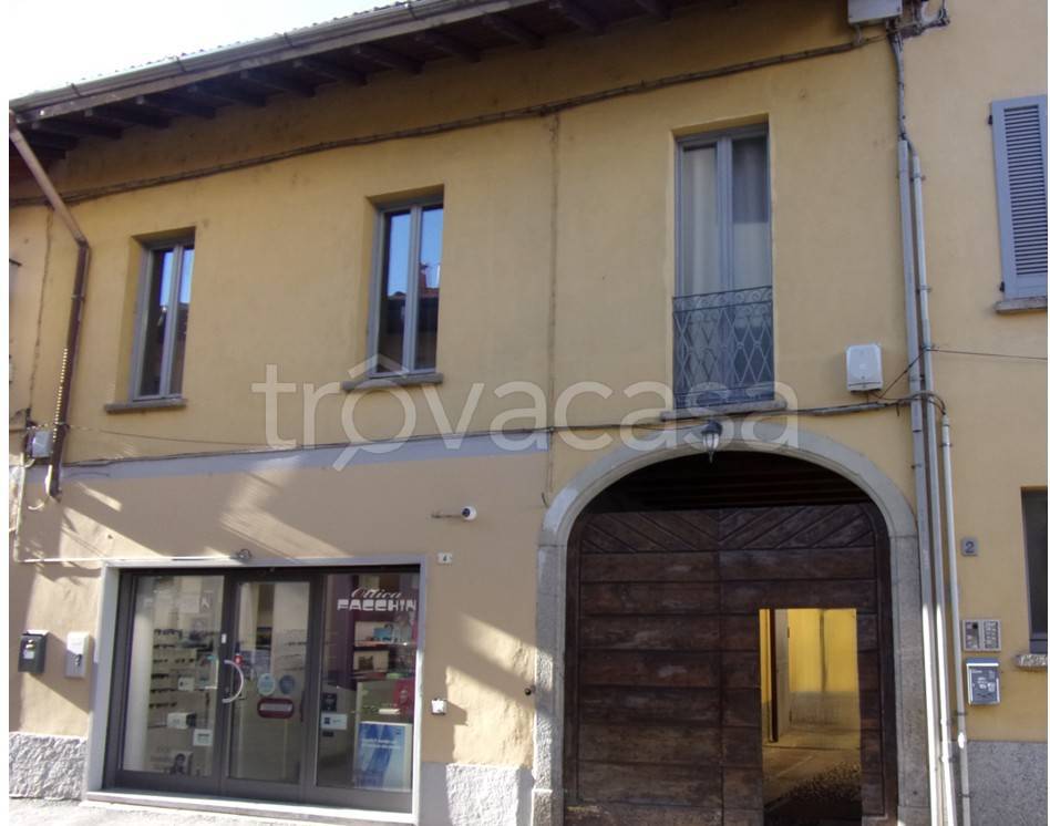 negozio in vendita a Samarate