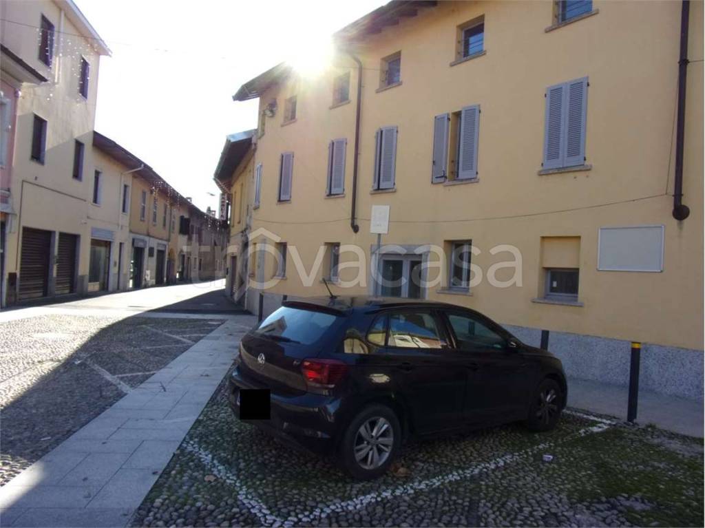 appartamento in vendita a Samarate