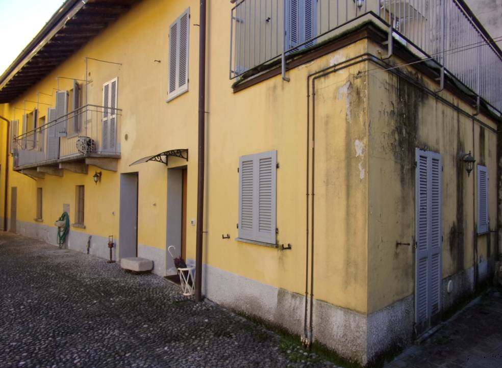 appartamento in vendita a Samarate