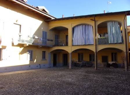 appartamento in vendita a Samarate