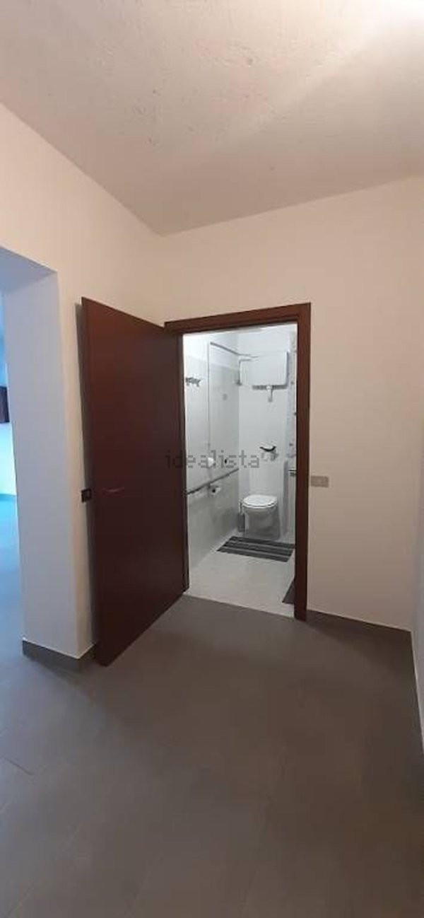 appartamento in vendita a Samarate in zona Verghera