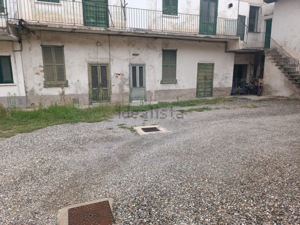 appartamento in vendita a Samarate