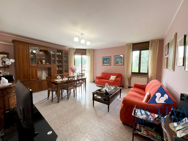 appartamento in vendita a Samarate