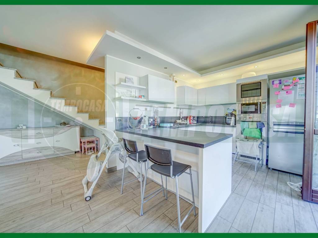 appartamento in vendita a Samarate