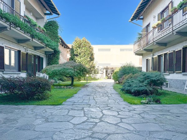 appartamento in vendita a Samarate