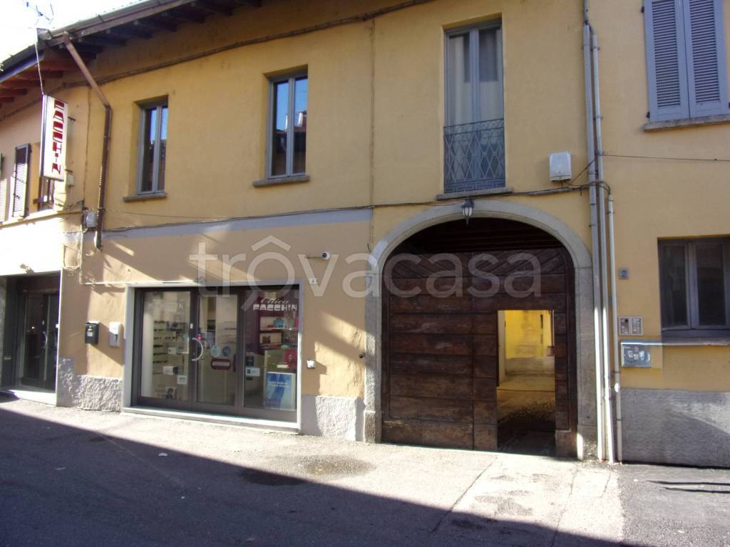appartamento in vendita a Samarate