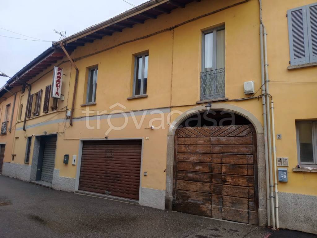 appartamento in vendita a Samarate
