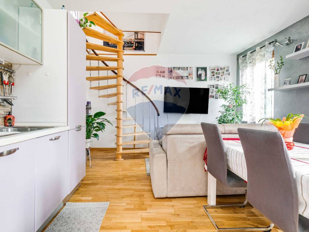 appartamento in vendita a Samarate