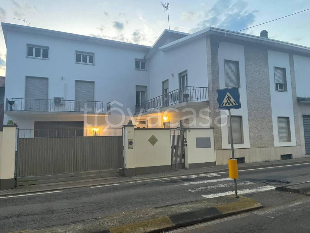 appartamento in vendita a Samarate