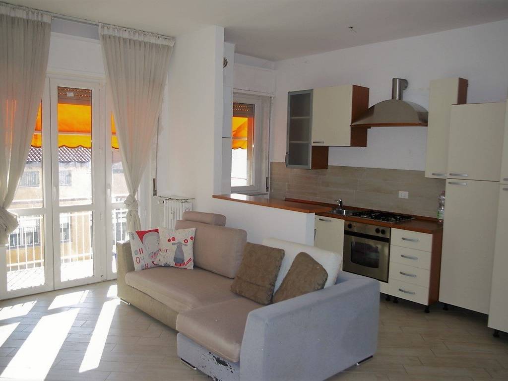 appartamento in vendita a Samarate