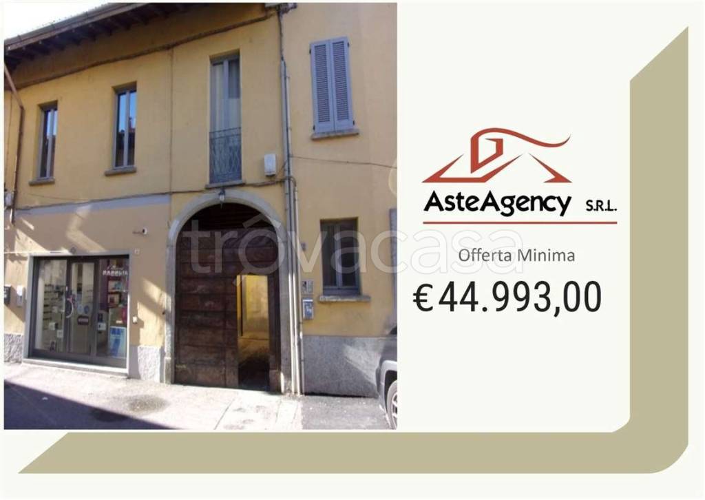 appartamento in vendita a Samarate