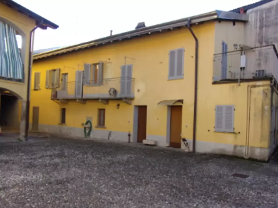 appartamento in vendita a Samarate