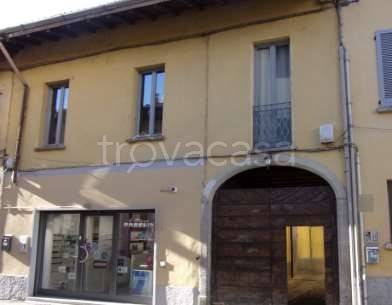negozio in vendita a Samarate