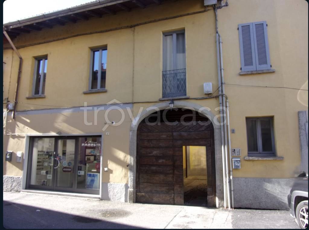 appartamento in vendita a Samarate