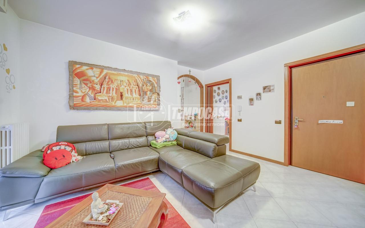 appartamento in vendita a Samarate