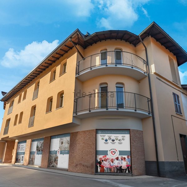 locale di sgombero in vendita a Samarate