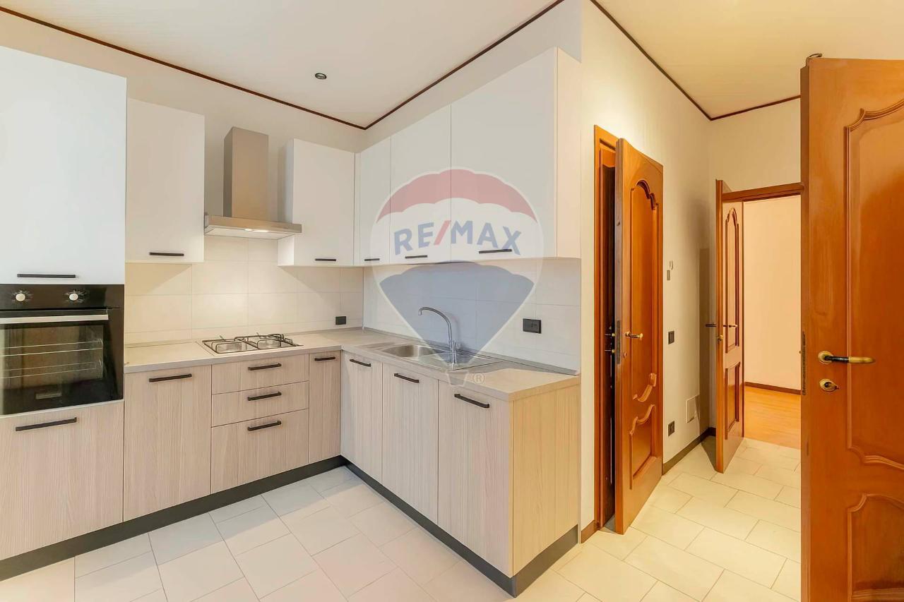 appartamento in vendita a Samarate in zona San Macario