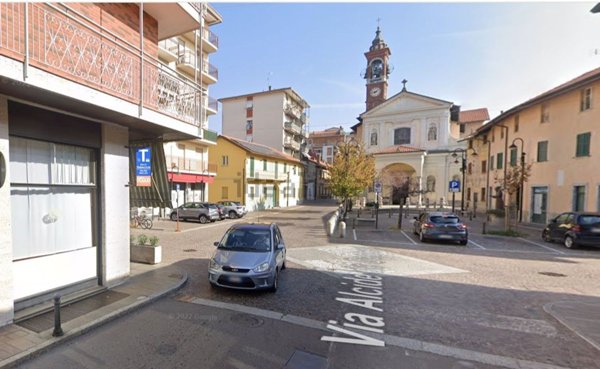 appartamento in vendita a Samarate