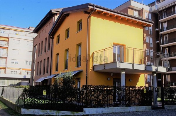 appartamento in vendita a Samarate