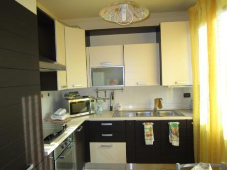 appartamento in vendita a Samarate in zona San Macario